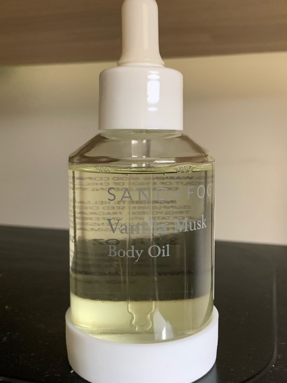 Sand & Fog Vanilla Musk Body Oil 3.7 fl Oz, 110 ml